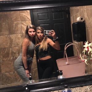 Meet your Posher, Kega